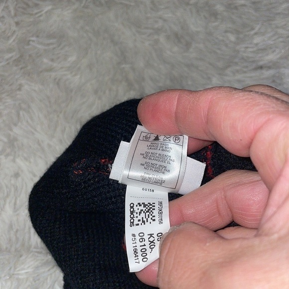 NBA Adidas Portland Trail Blazers Beanie - Picture 4 of 4